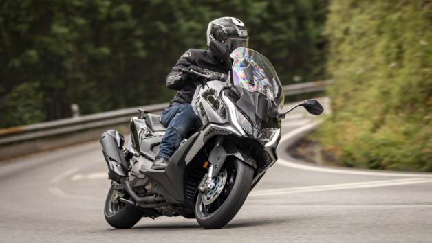 KYMCO AK 550 Premium: Με νέα χαμηλότερη τιμή 10.985 ευρώ μέχρι 30/09/23 